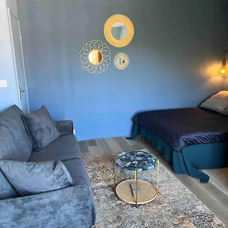 Apartment Elegant Et Chaleureux