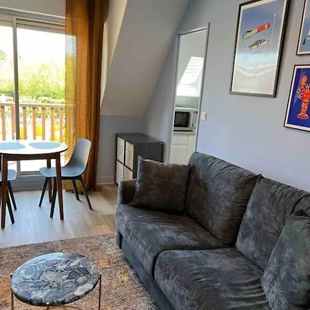 Studio-balcon Vue Musee- 5mn-centre 2mn شقة كابورغ