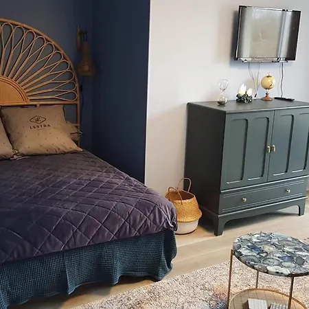 Elegant Et Chaleureux 卡布尔